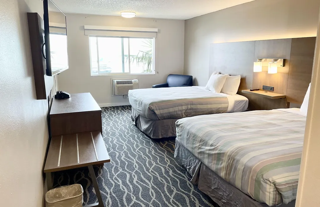 Dunes Motel Hillsboro-1