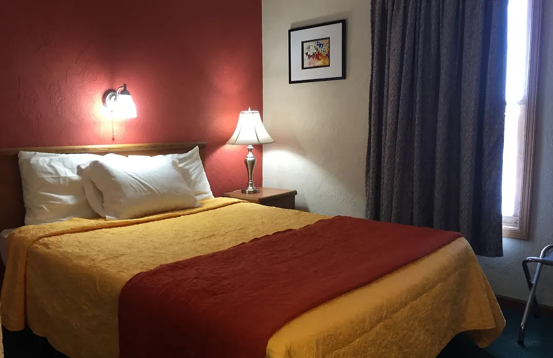 East Street Inn & Suites-1
