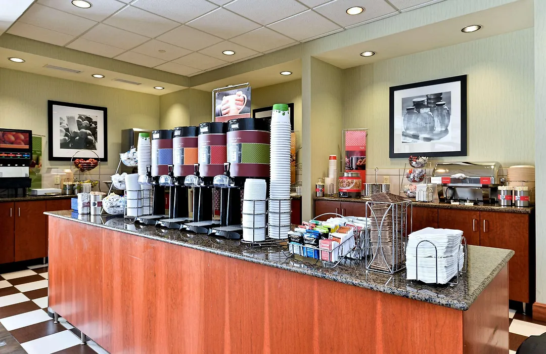Hampton Inn Ellsworth-1