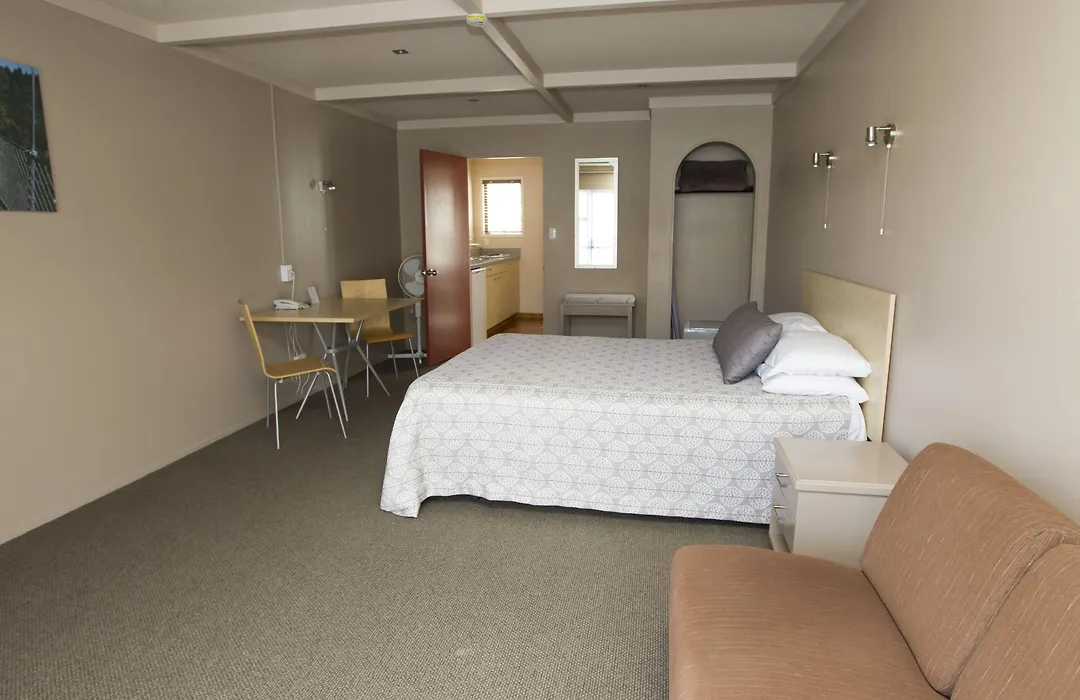 Aspen Manor Motel-1