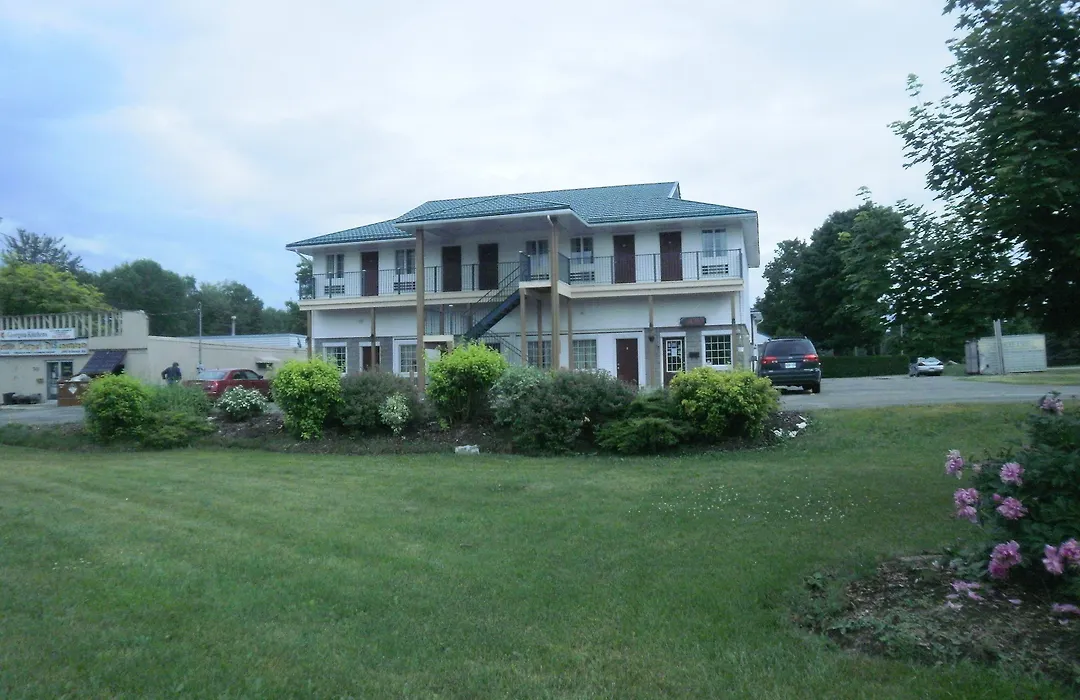 Bayview Inn Orillia-1