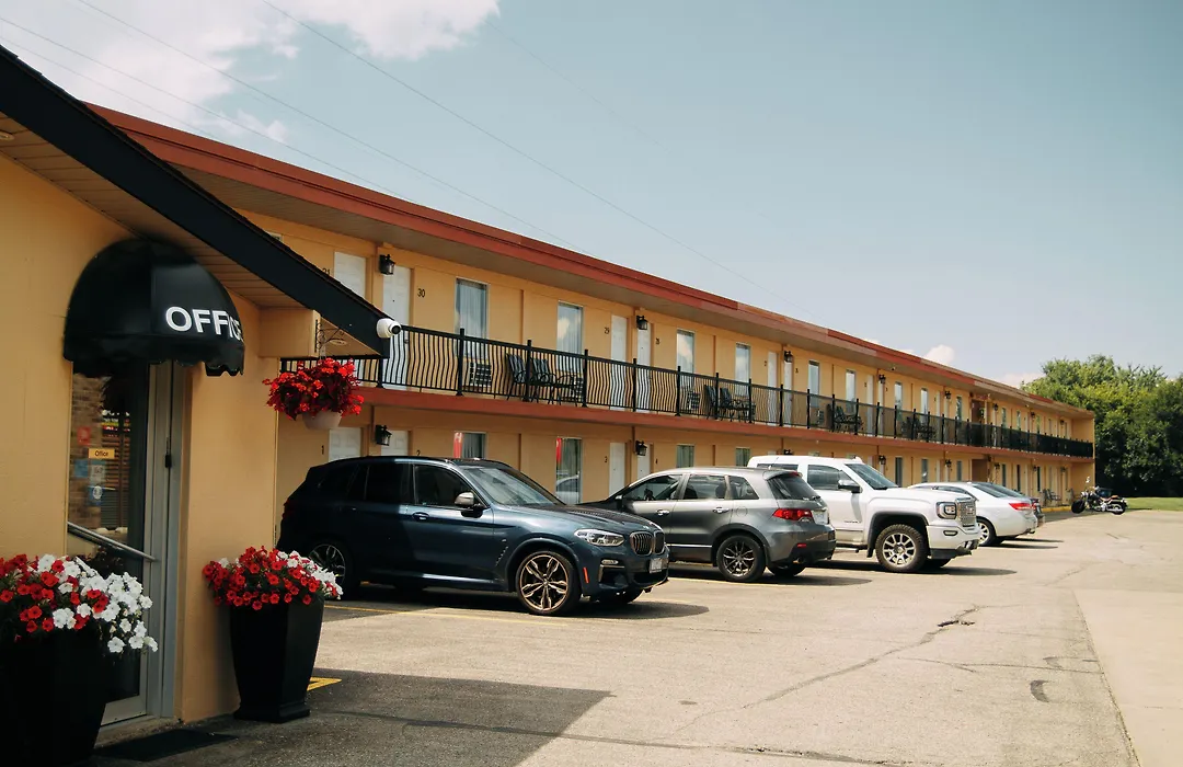 Saxony Motel-1