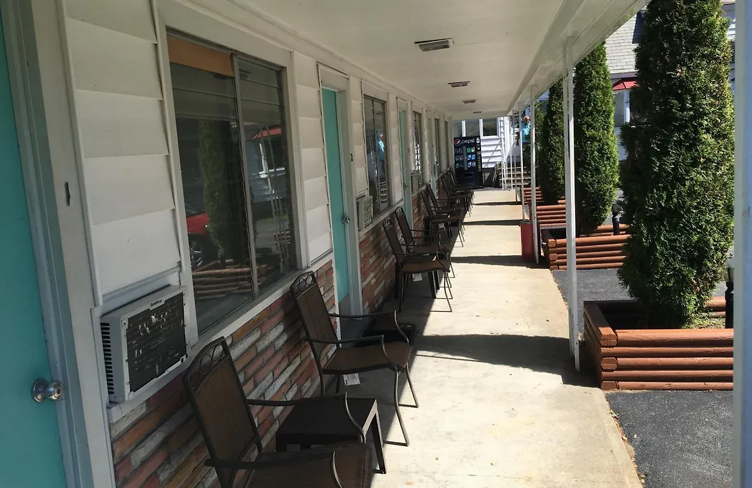 Doray Motel Lake George-1