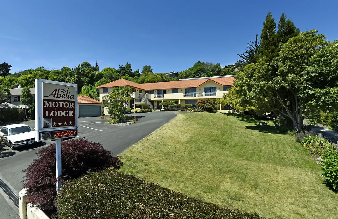 Abelia Motor Lodge-1