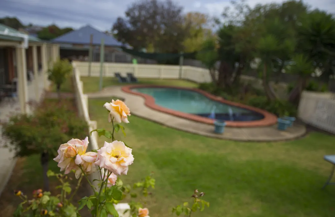 Rose Garden Motel-1