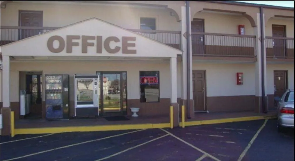 Budget Inn Express-1