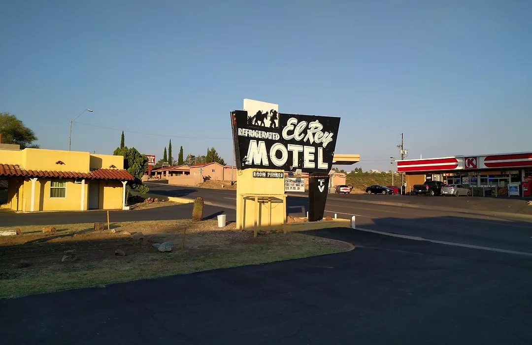 El Rey Motel-1