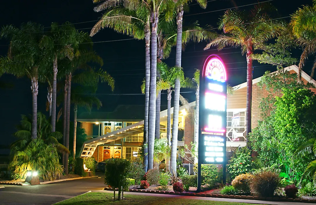 Sapphire Waters Motor Inn-1
