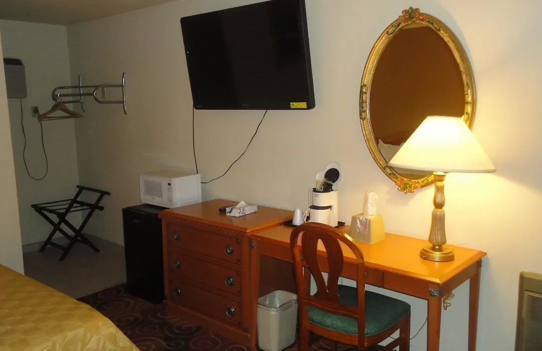 Americas Best Value Inn Santa Rosa, New Mexico-1