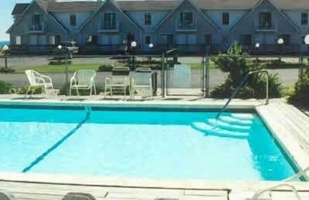 Bridgeview Motel-1