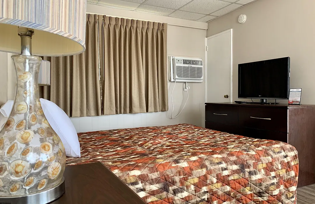 Cabana Motel-1