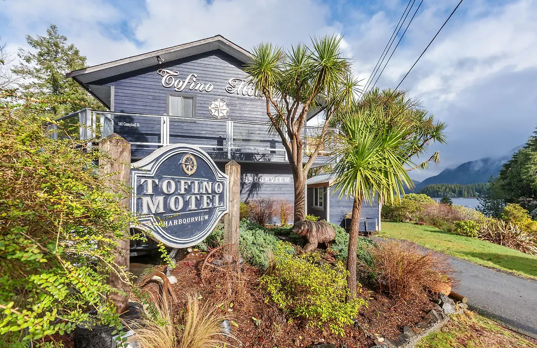 Tofino Motel Harbourview-1