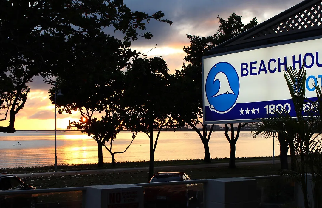 Beach House Motel-1