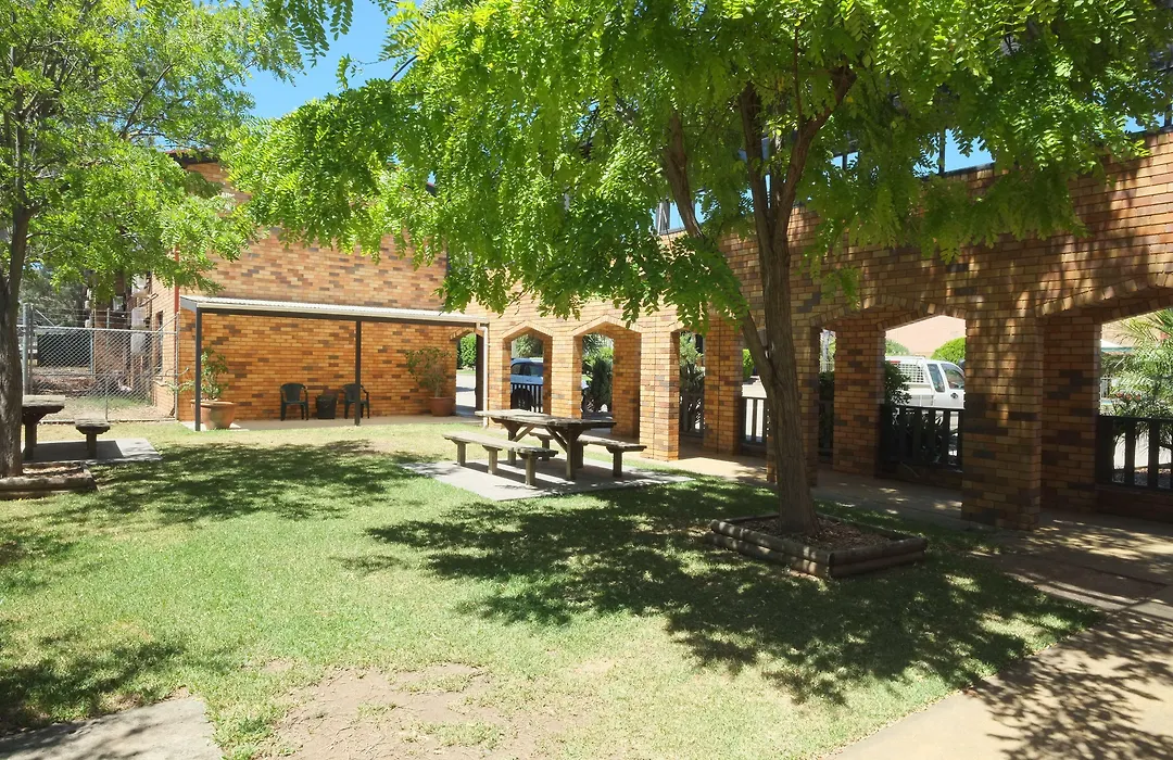 Maclin Lodge Motel-1