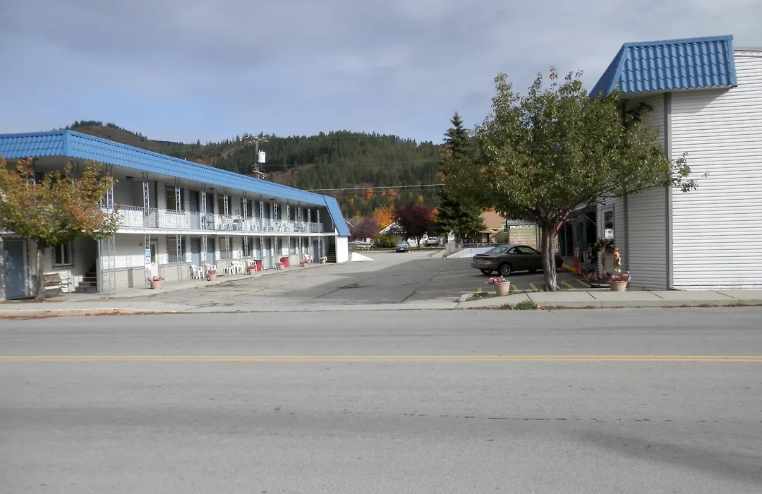 Trail Motel-1