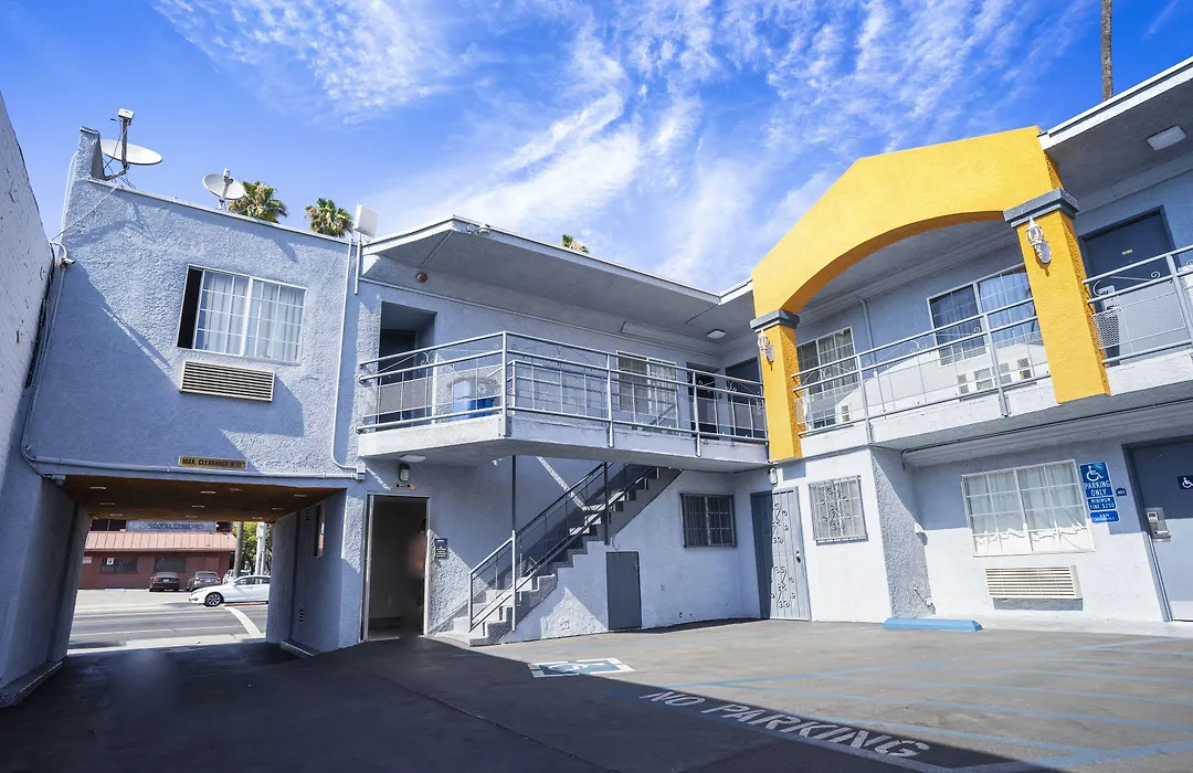 Value Inn Hollywood-1