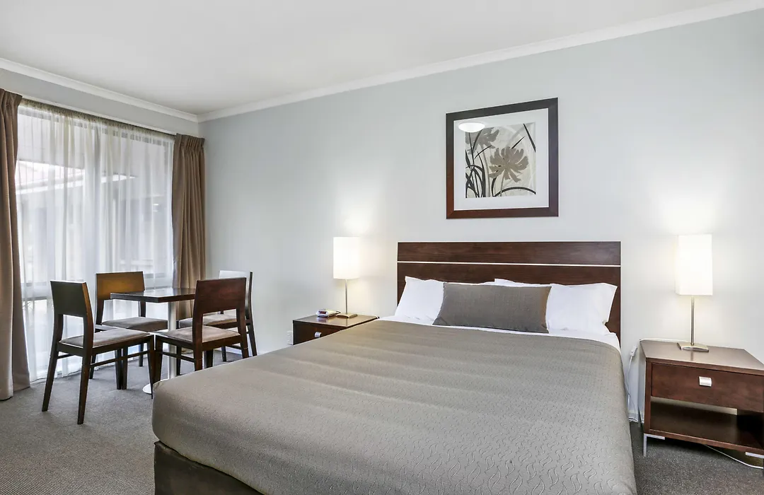 Elm Tree Motel-1