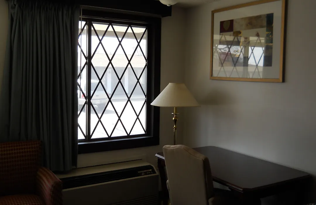 Value Inn Motel - Milwaukee Airport South-1