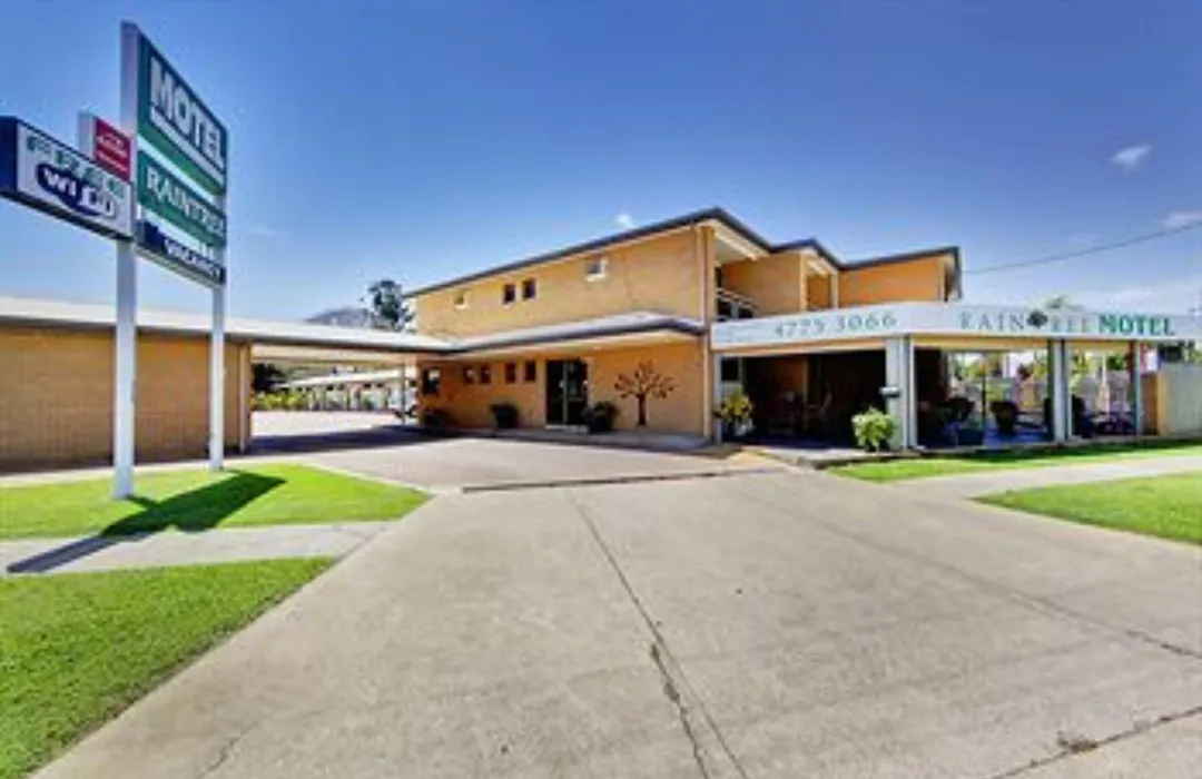Raintree Motel-1