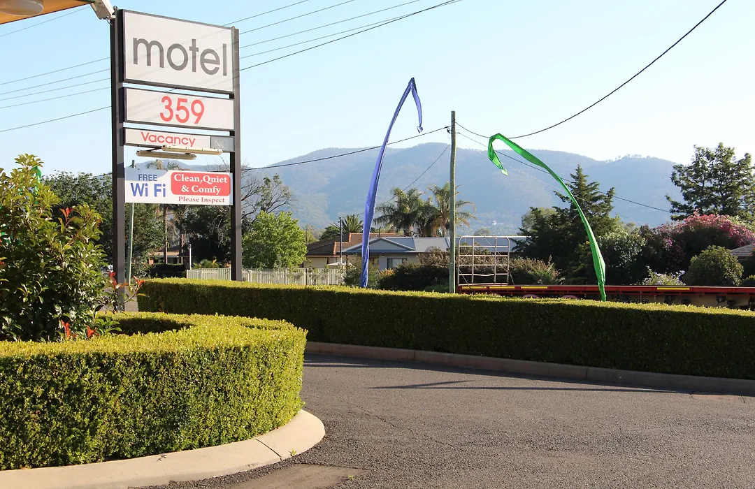 Motel 359-1