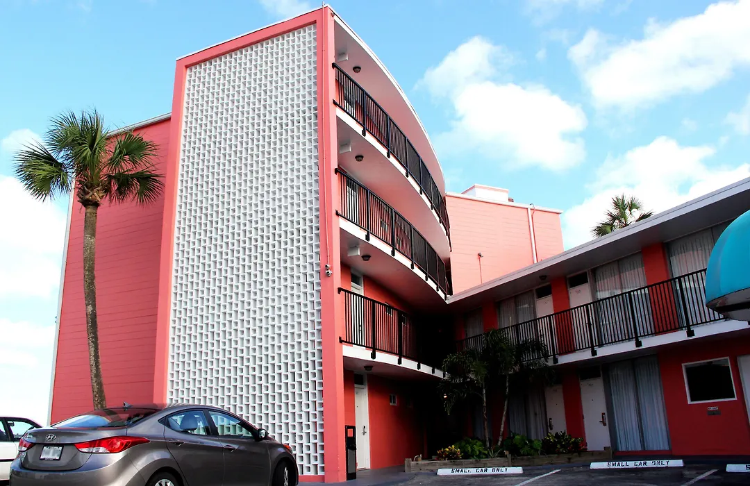 Cove Motel Oceanfront-1