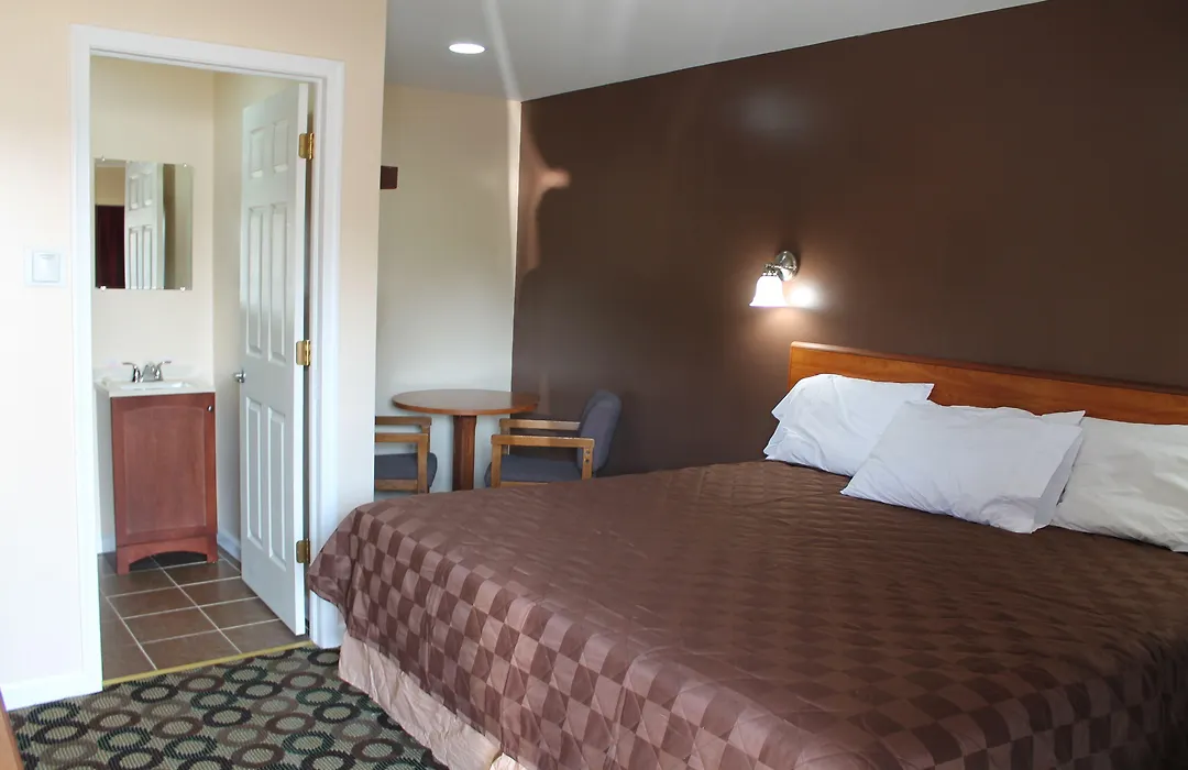 Dunmore Inn-1