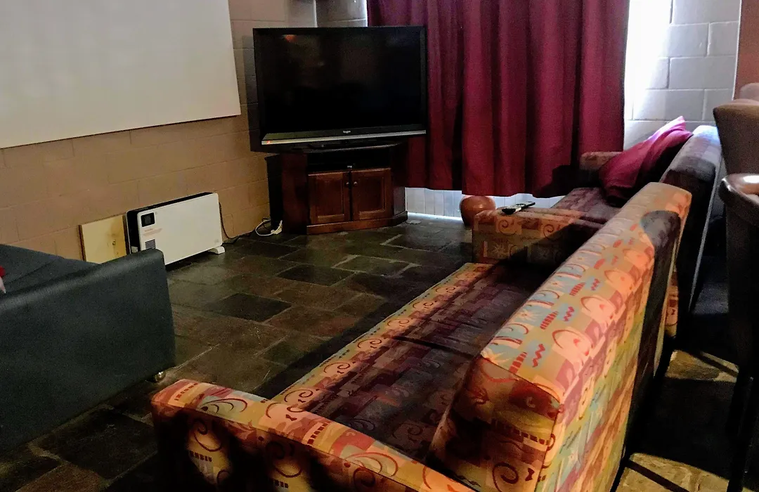 Cottonwood Lodge-1