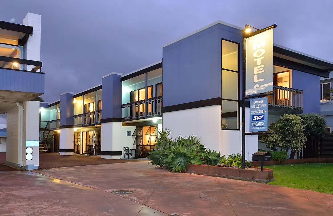 Waikanae Beach Motel-1