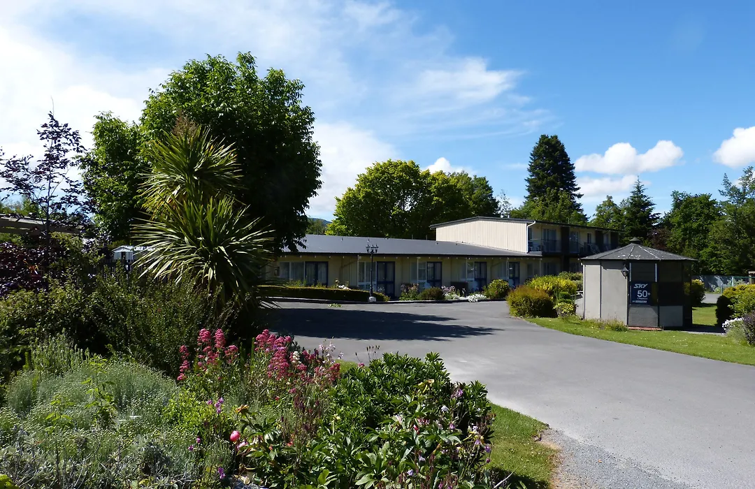 Spa Lodge Motel-1