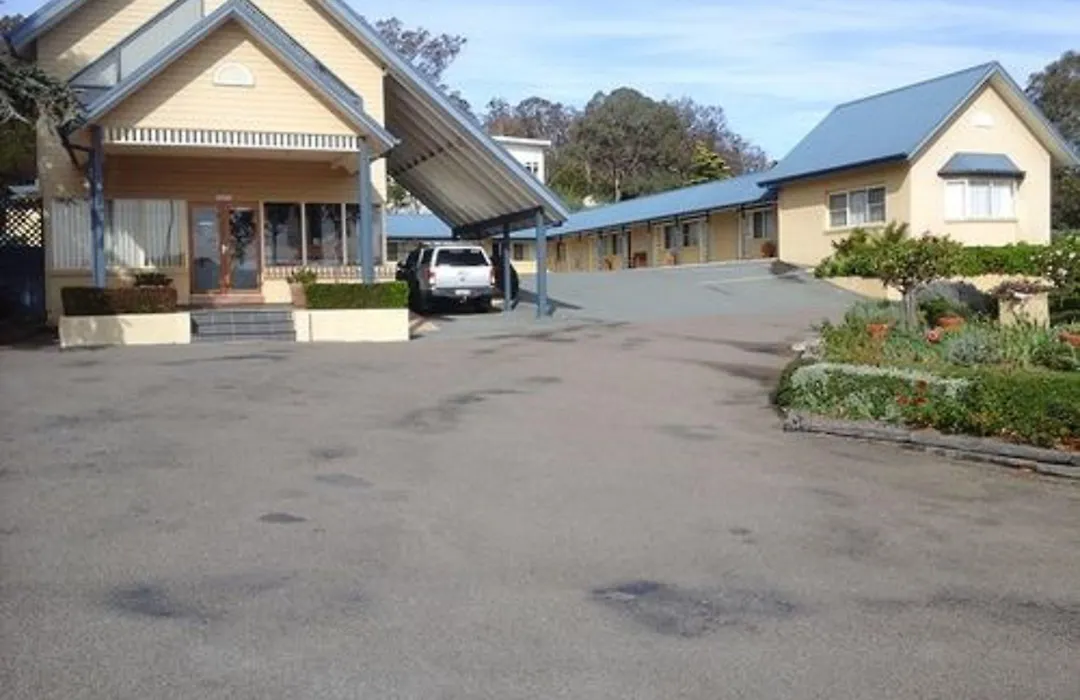 Willows Motel-1