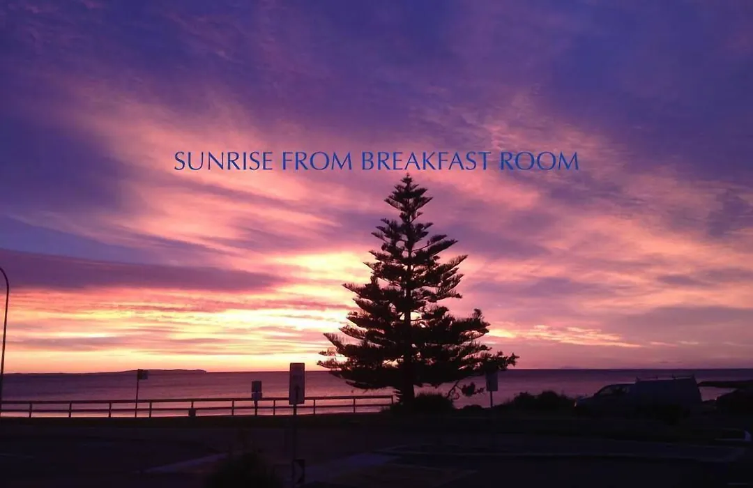 Beach House Mollymook-1