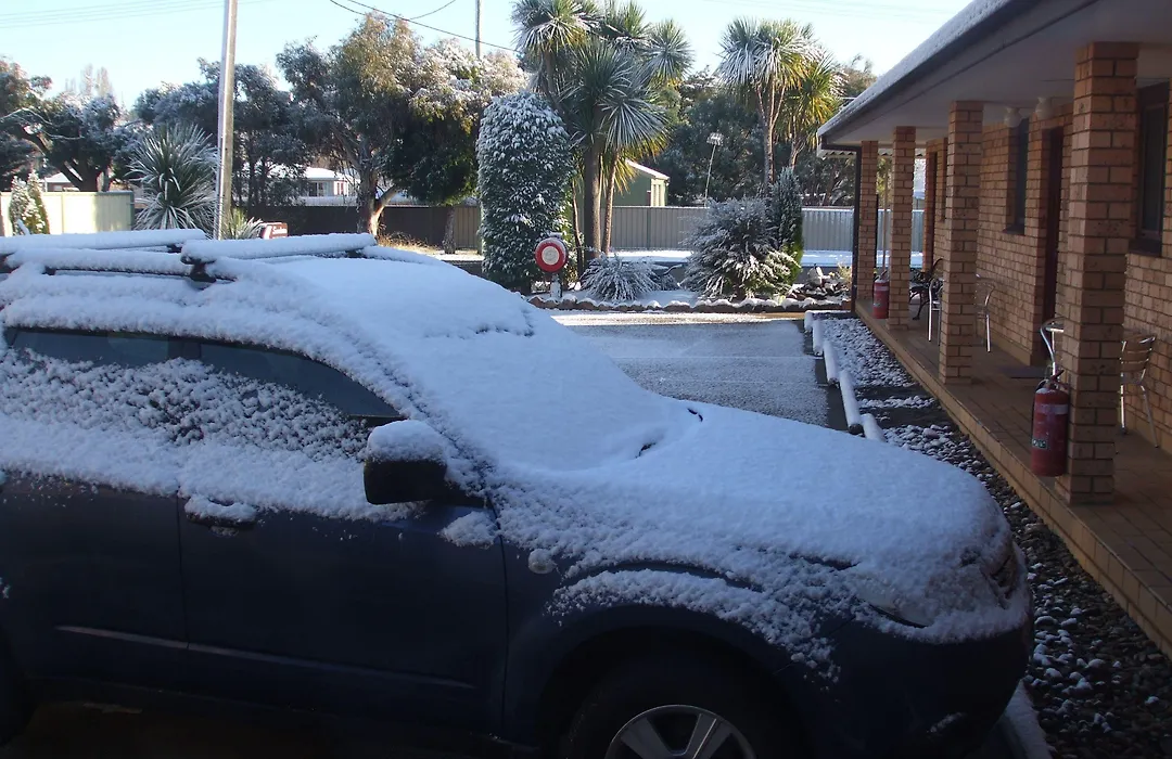 Snowdream Motel-1