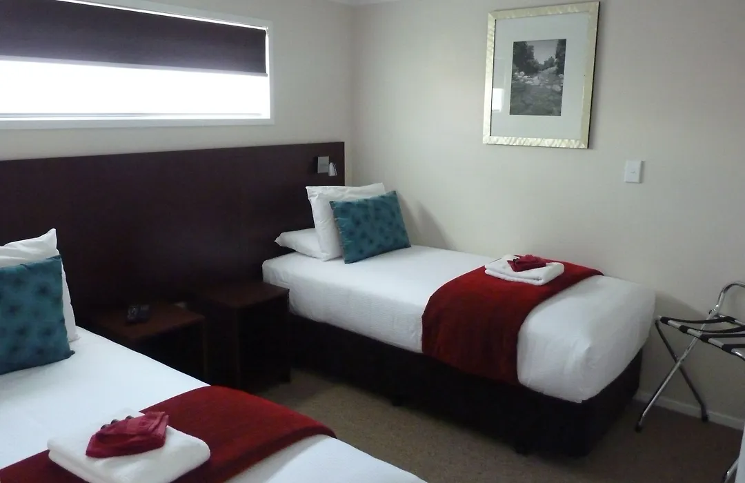 Astra Motor Lodge-1