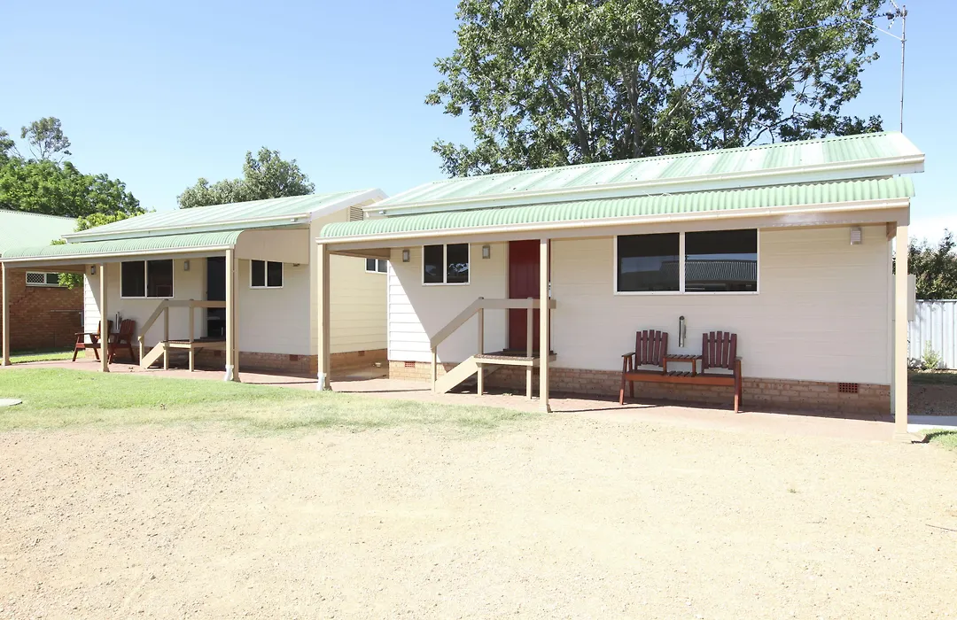Matilda Motor Inn-1