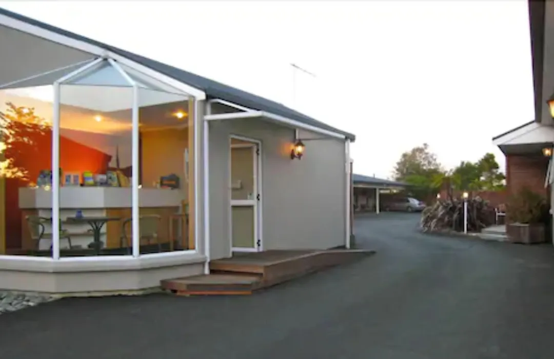 Buller Court On Palmerston-1