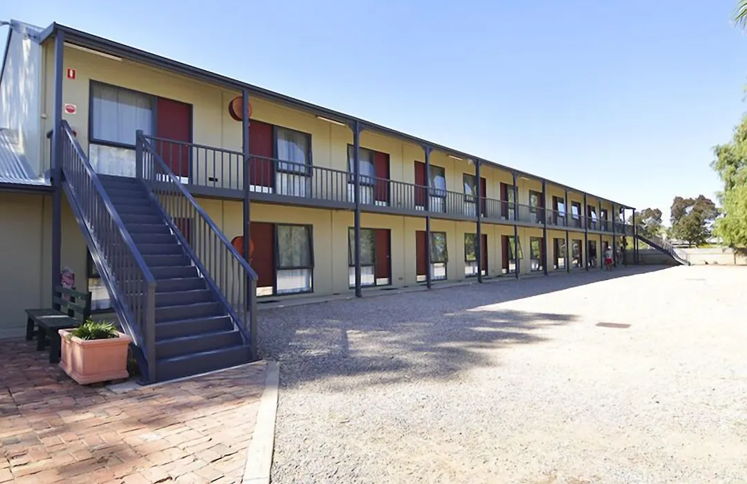 Wentworth Central Motor Inn-1