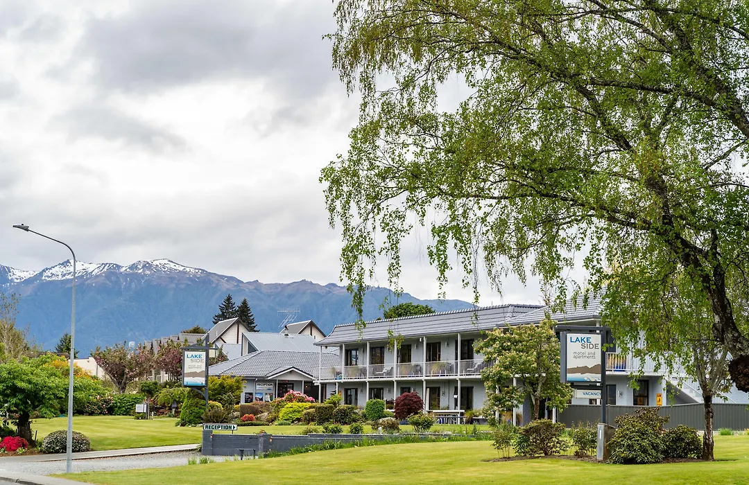 Lakeside Motel & Apartments-1