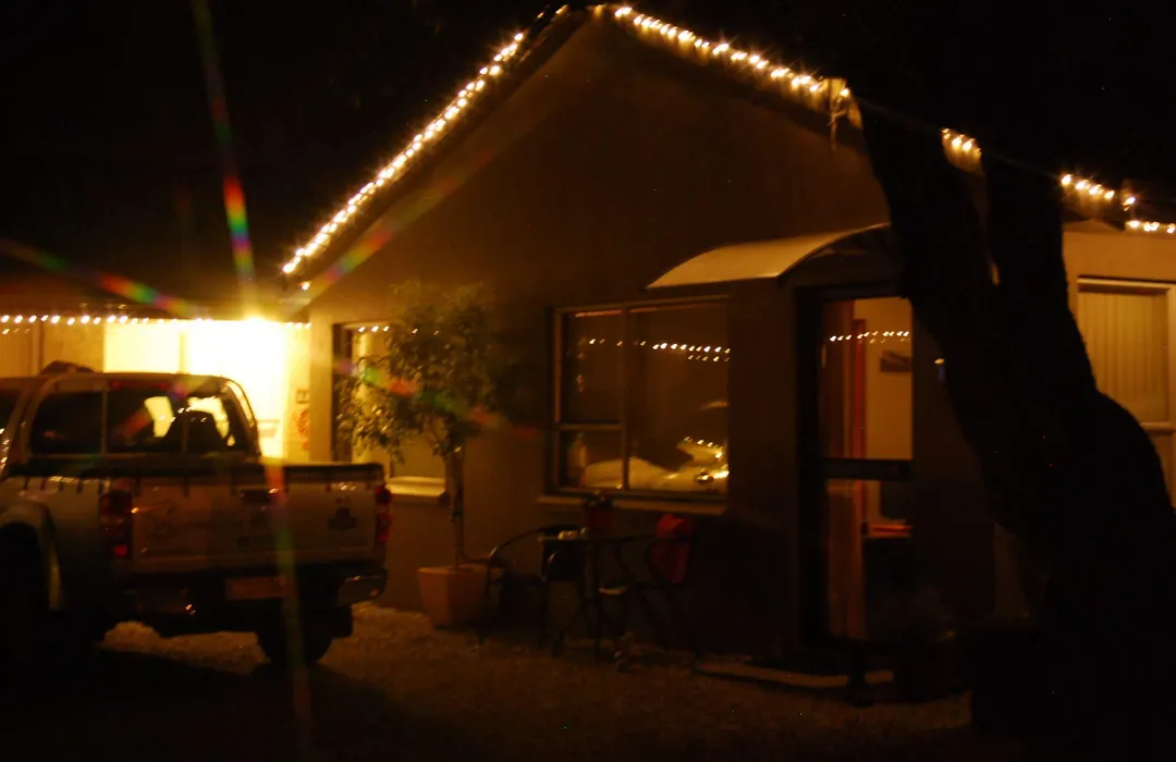 Almond Court Motel-1