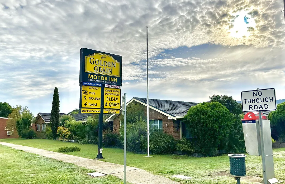 Golden Grain Motor Inn-1