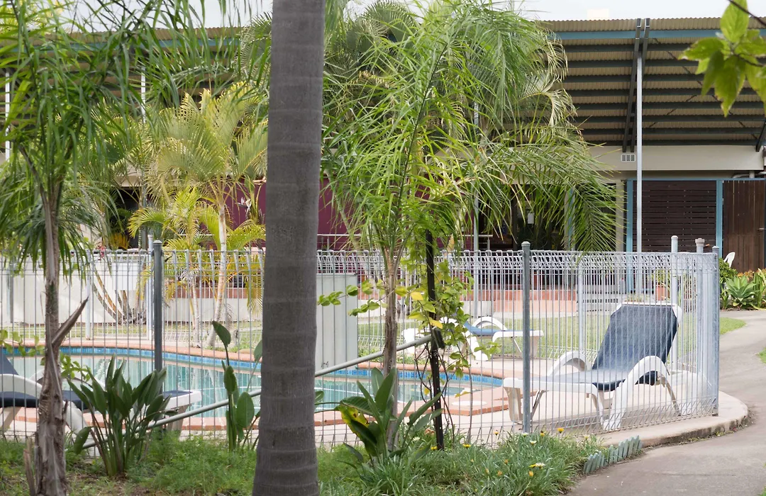 Oxley Motor Inn-1