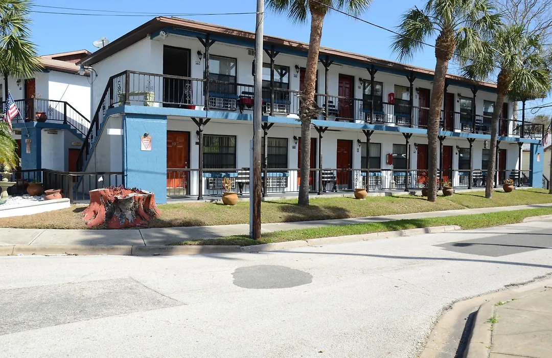 Merida Inn & Suites-1