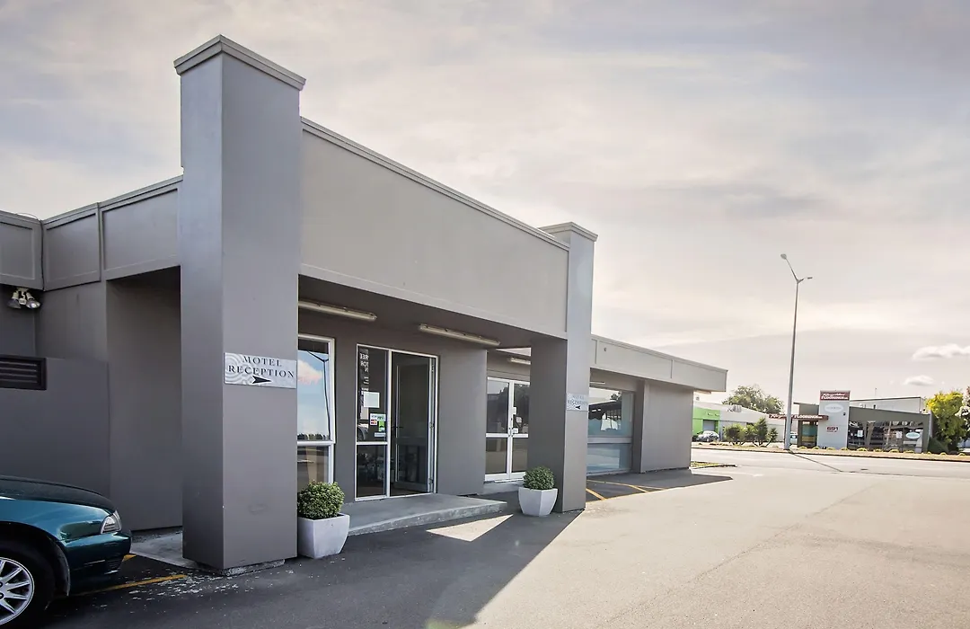 Aspree Motor Inn-1