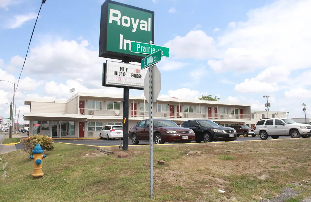 Royal Inn-1
