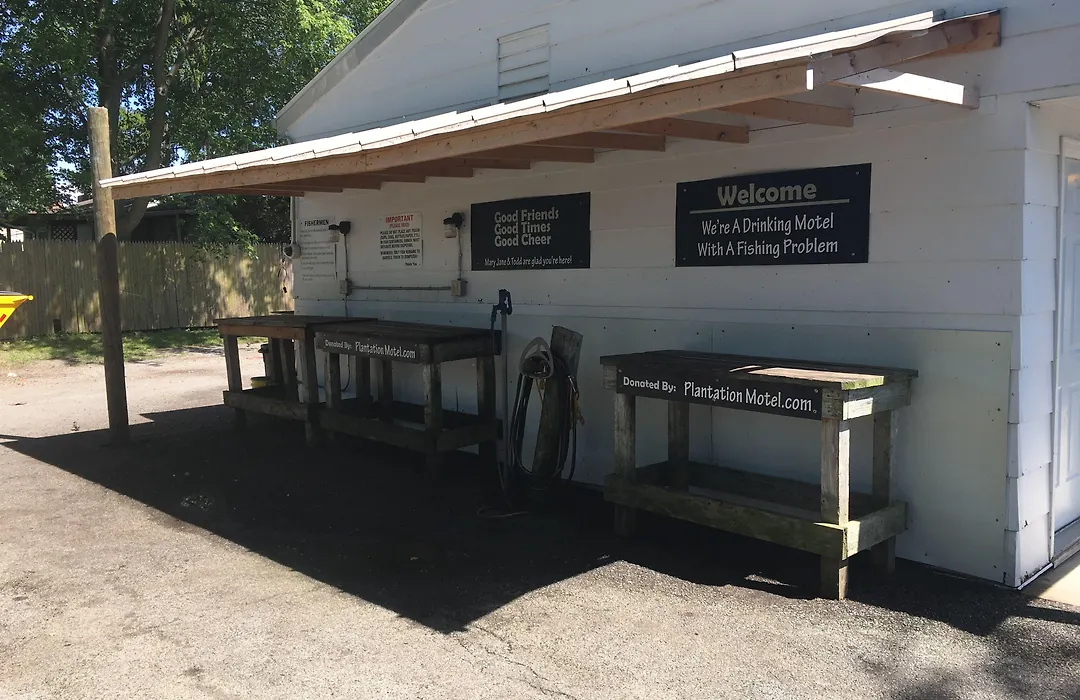 Plantation Motel-1