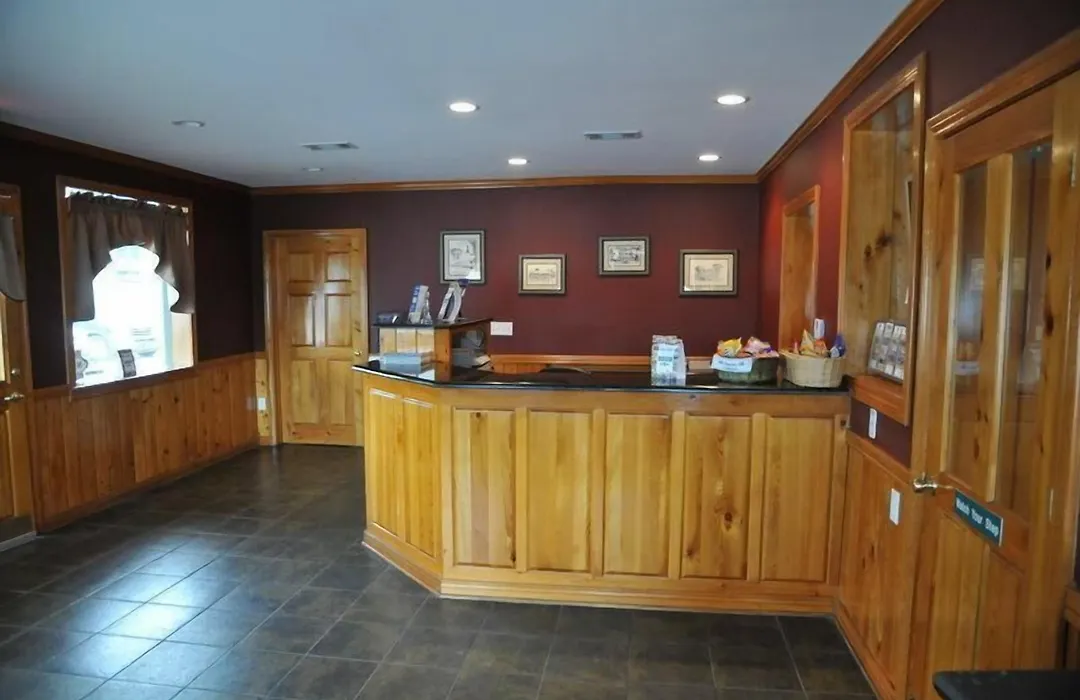 The Winnfield Lodge-1