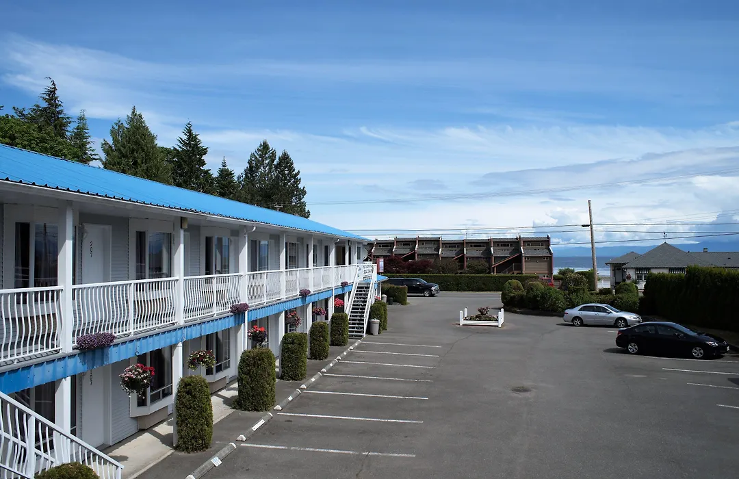 Ocean Crest Motel-1