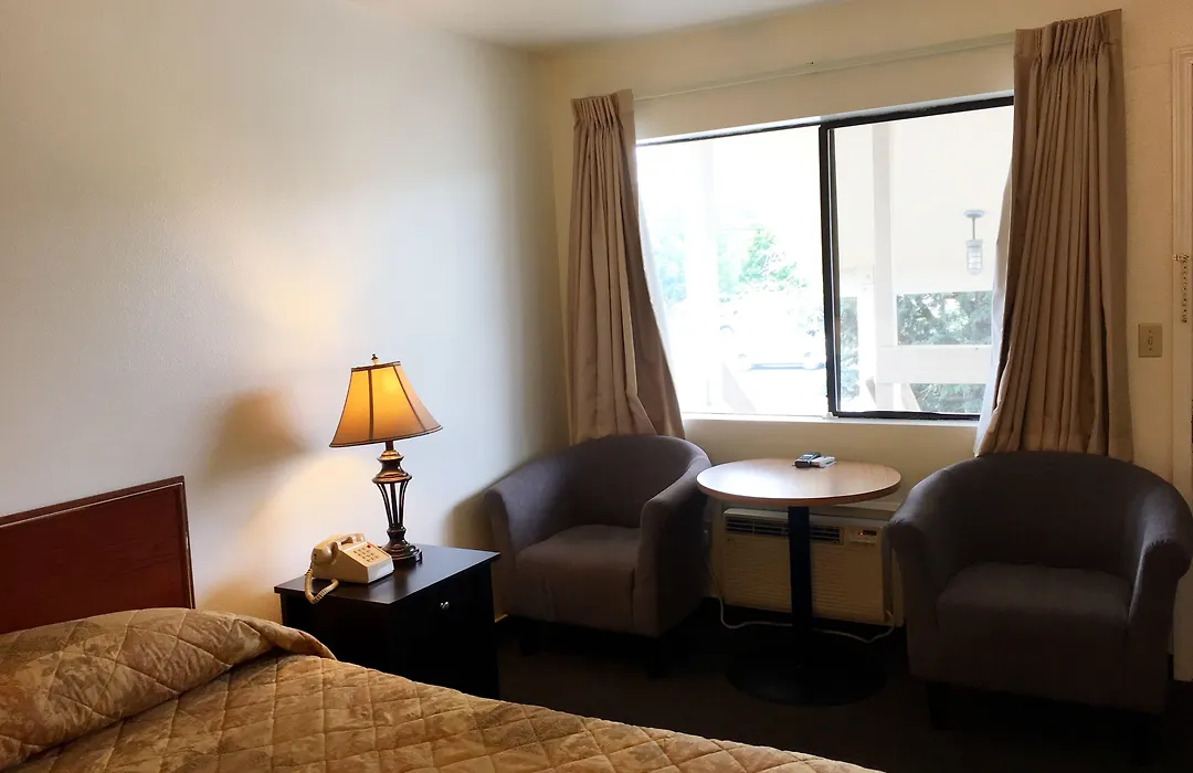 Fairground Inn-1