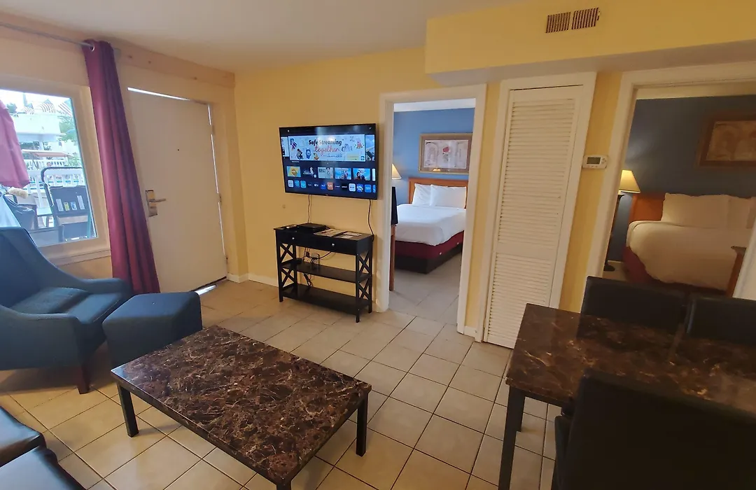 Sandbox Motel-1
