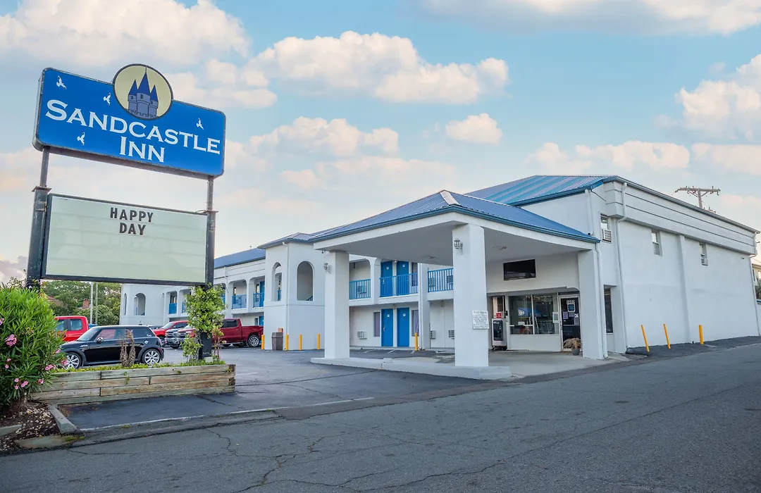 Sandcastle Inn-1