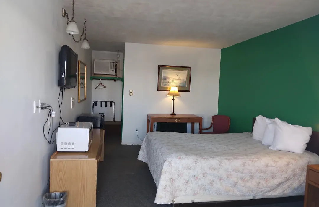 Capri Motel-1